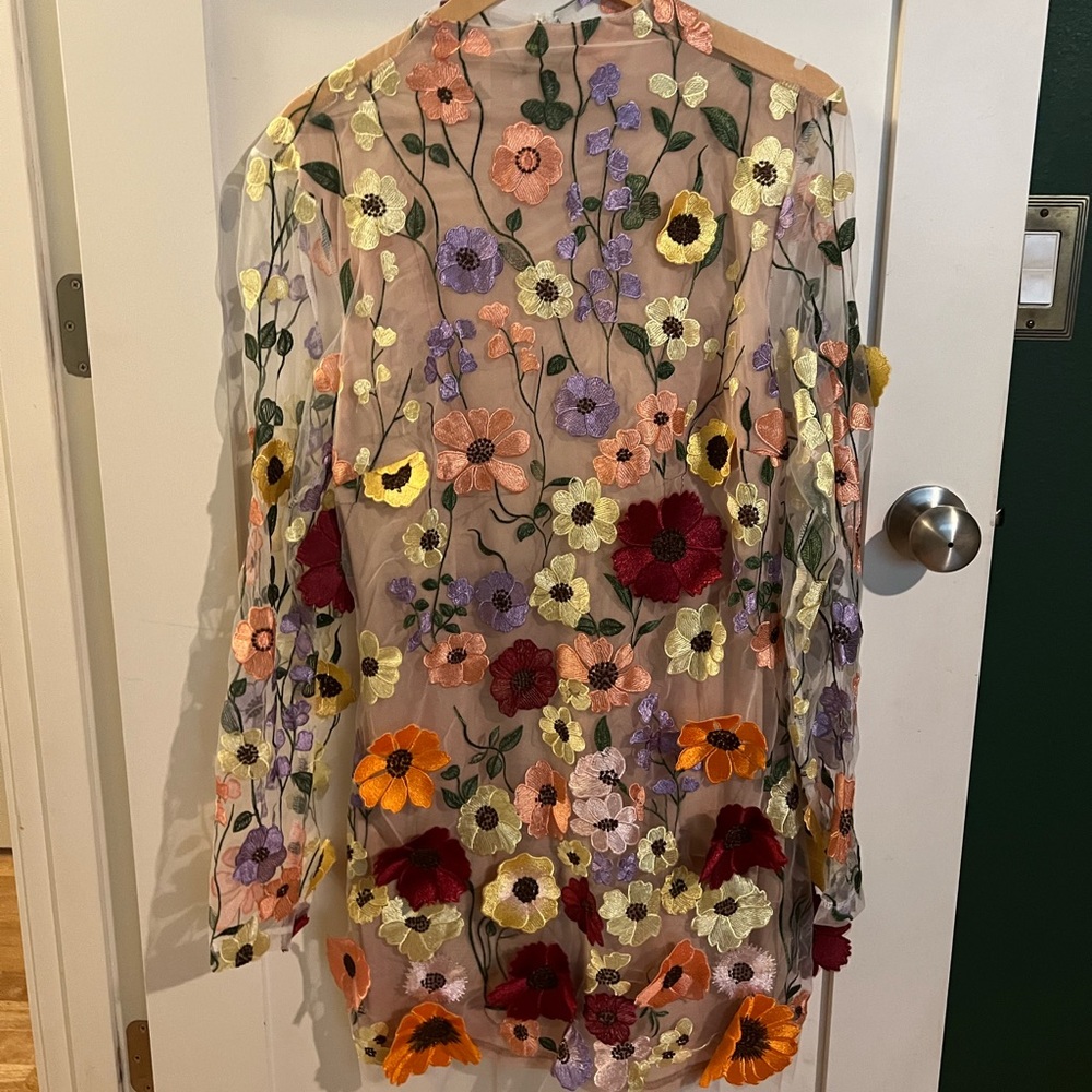 Floral dress. Backless, high neck. New without tags